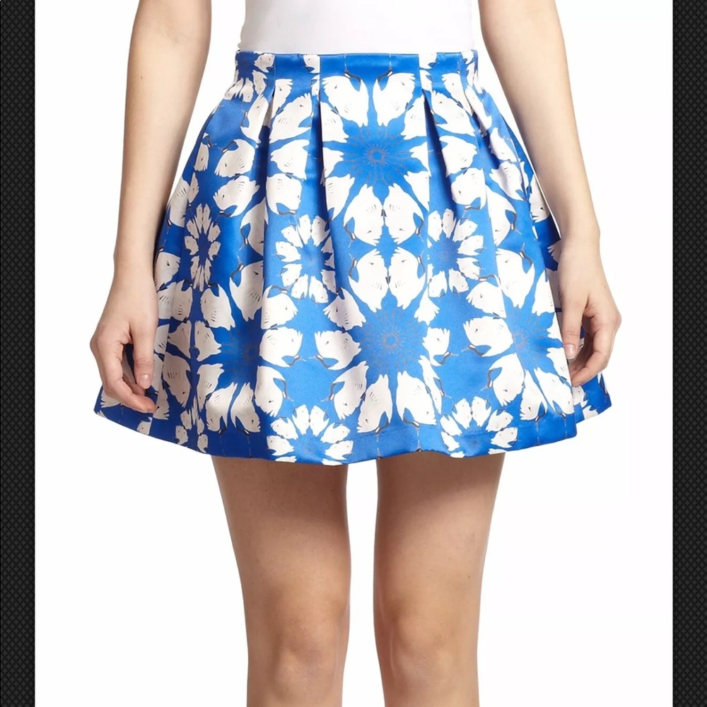 Alice + Olivia Blue Satin pleated mini skirt
